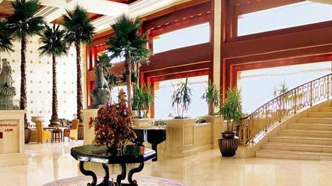 Fuhong International Hotel Liaojang Beltér fotó