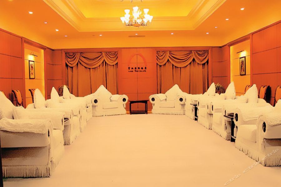 Fuhong International Hotel Liaojang Kültér fotó